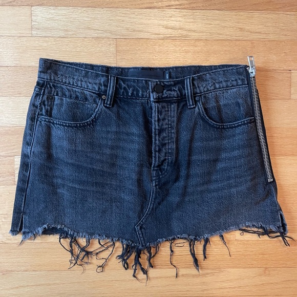 Alexander Wang Raw-Edge Trim Mini Jean Skirt 100% cotton, Waist: size 28 - Picture 2 of 6
